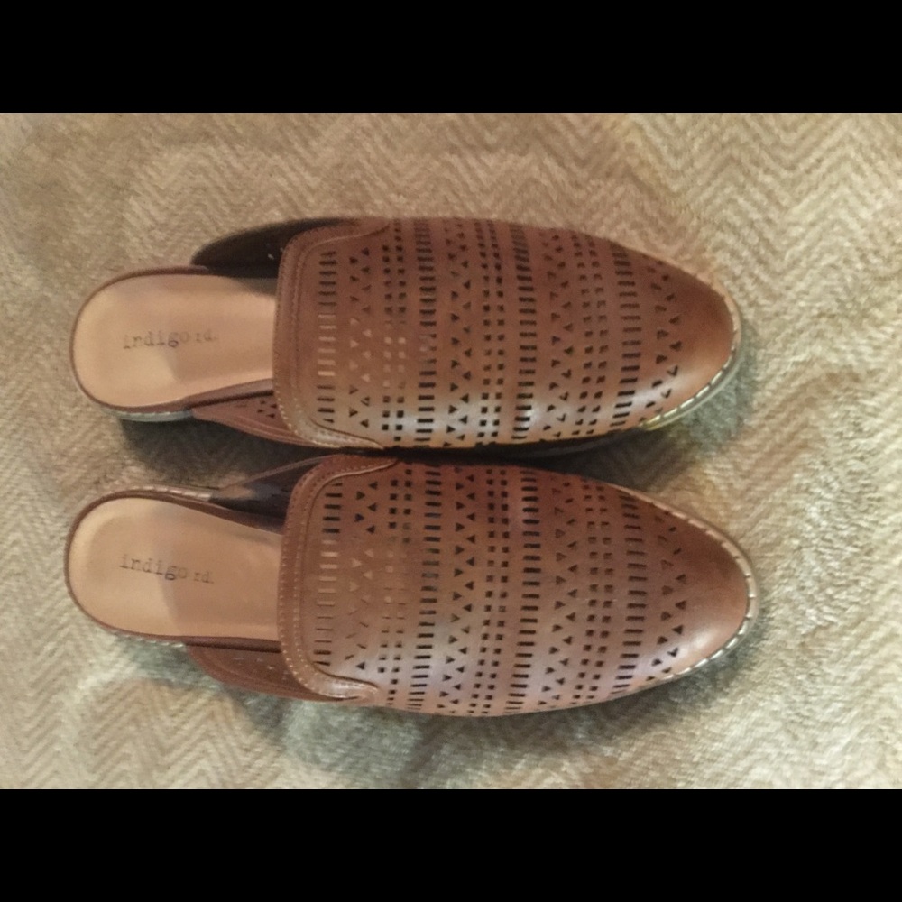 indigo rd Brown Mules